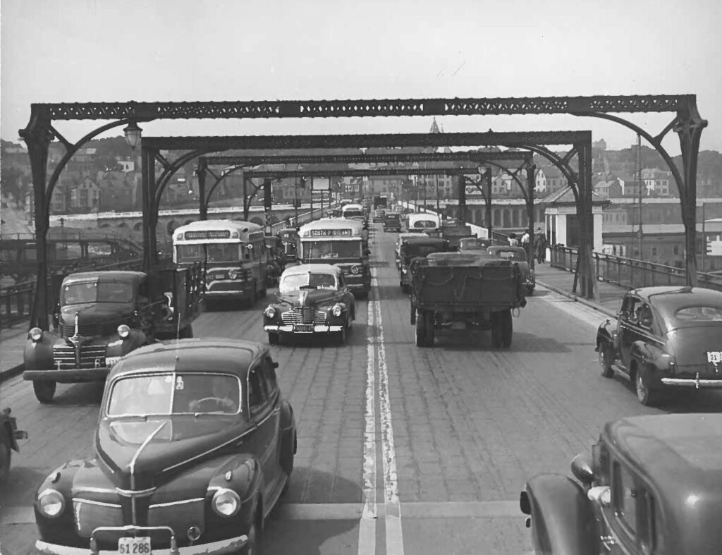 historical phto street view 1940's